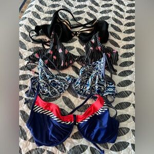 Lot of 4 Body Glove Standard Solo Underwire Bikini Tops F Cup